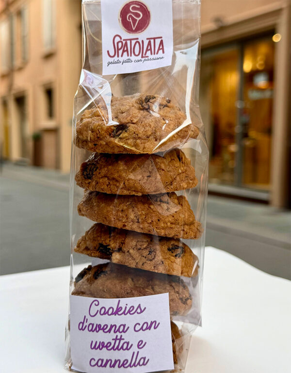 Avena Uvetta 1 Cookies d'avena con uvetta e cannella